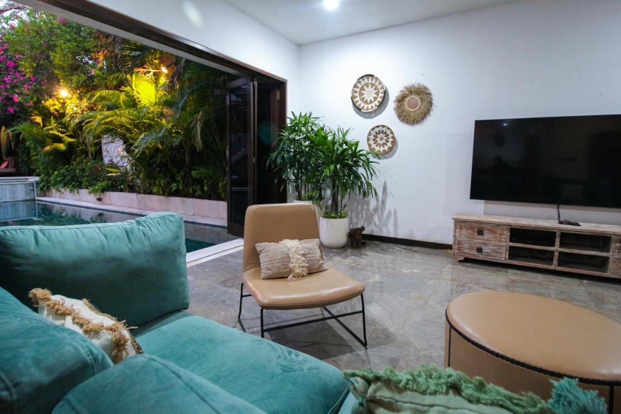 Villa Yasmin Σεμινιάκ Εξωτερικό φωτογραφία